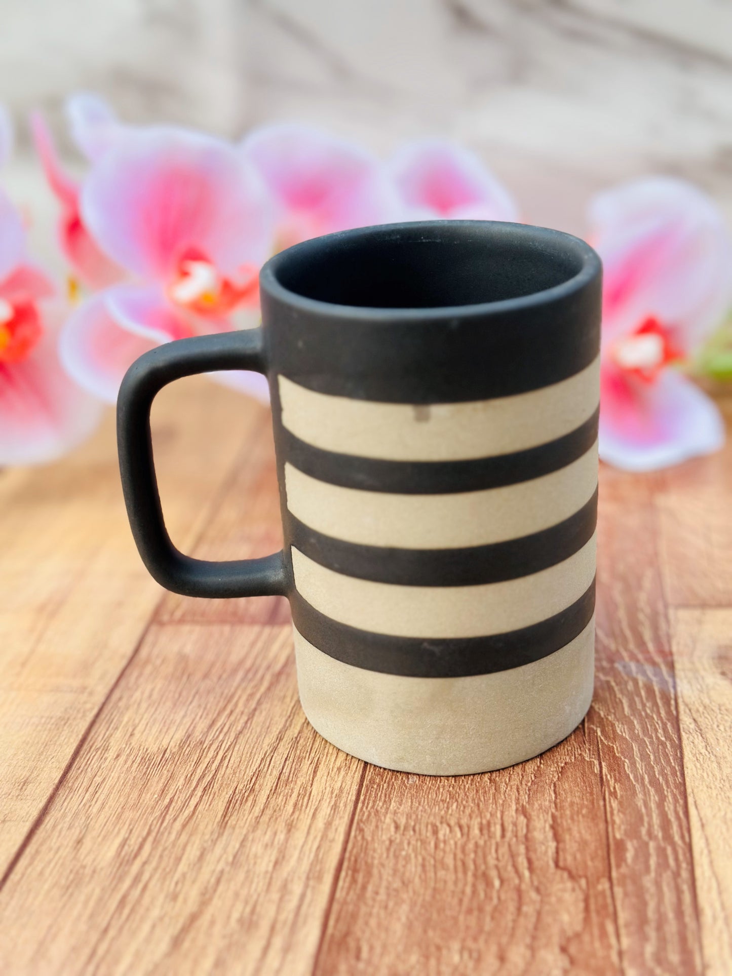 CUP WITH LID BLACK