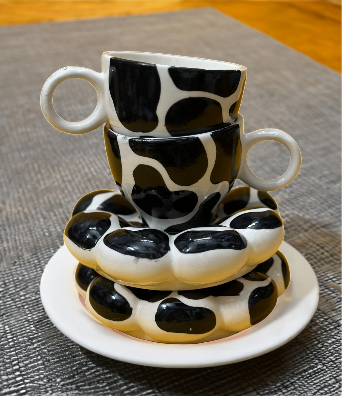 Polka Dot Ceramic Cup Set 2 Cups 150 ML with Saucer